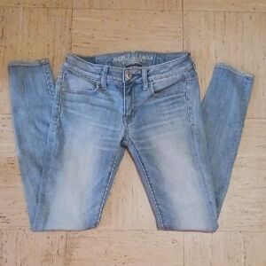 American Eagle Outfitters Women's Blue Jeans